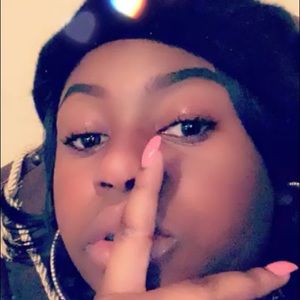 Meet your Posher, Samaria